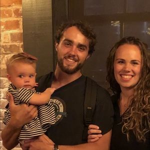 Meet your Posher, Levi